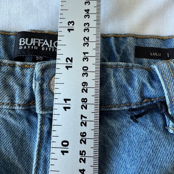 Buffalo David Bitton Women's NEW 30 Frayed LULU Mom‎ Shorts High-Rise Y2K Denim - Picture 13 of 16
